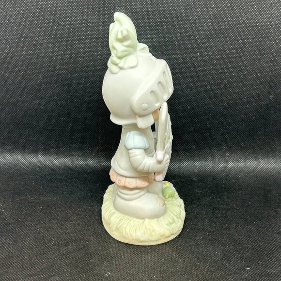Precious Moments "Onward Christian Soldier" figurine - Picture 3 of 5